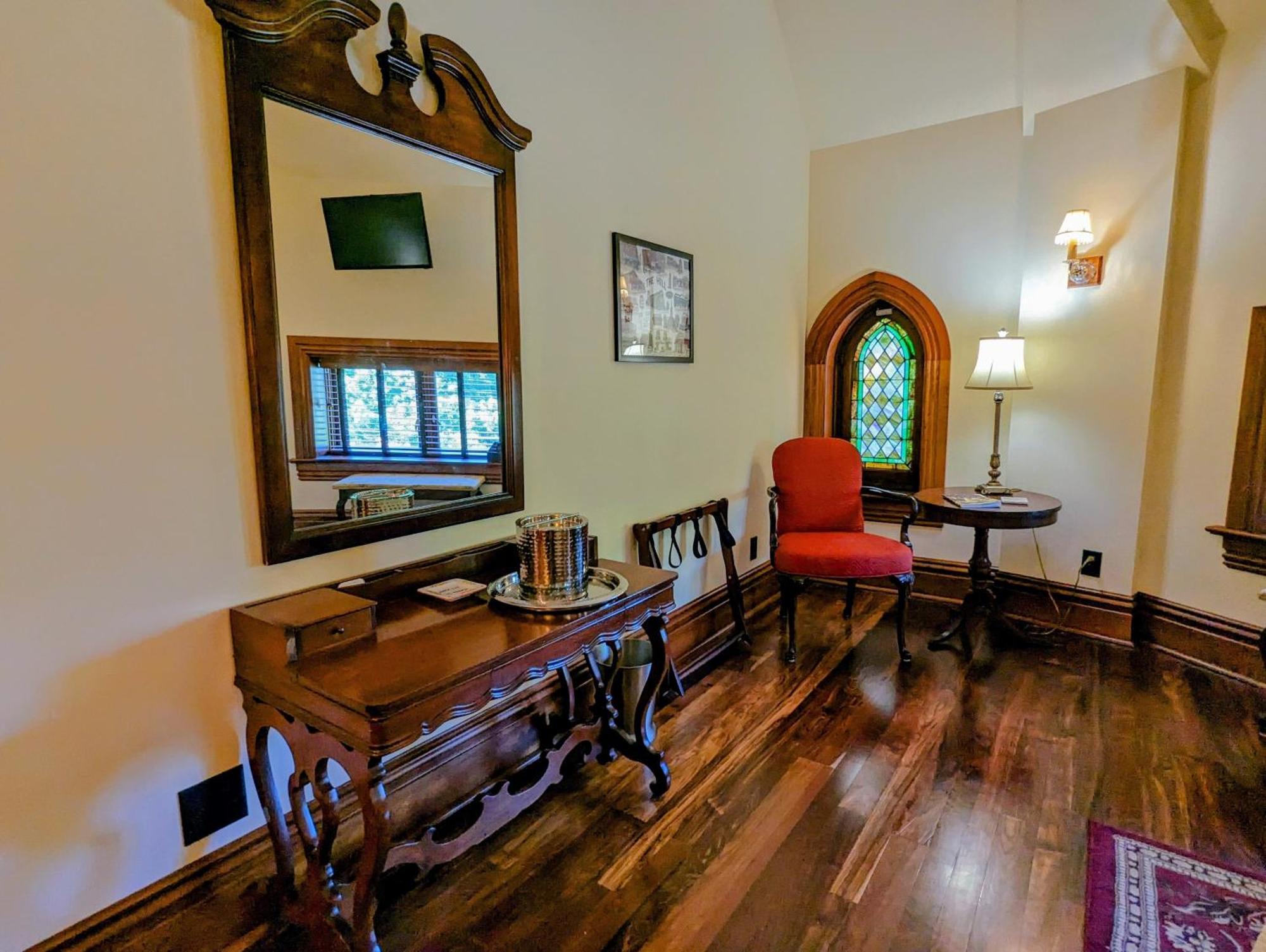 Gothic Heights Inn Clifton Heights Εξωτερικό φωτογραφία